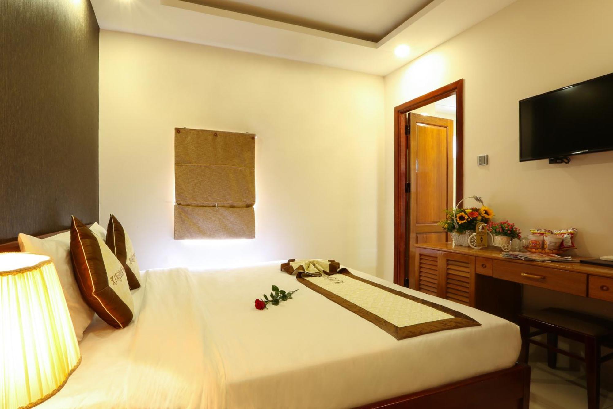 Kingdom Danang Hotel Екстериор снимка